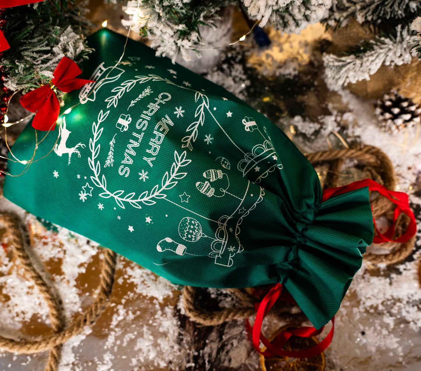 Świąteczny woreczek na prezenty "Merry Christmas" zielony