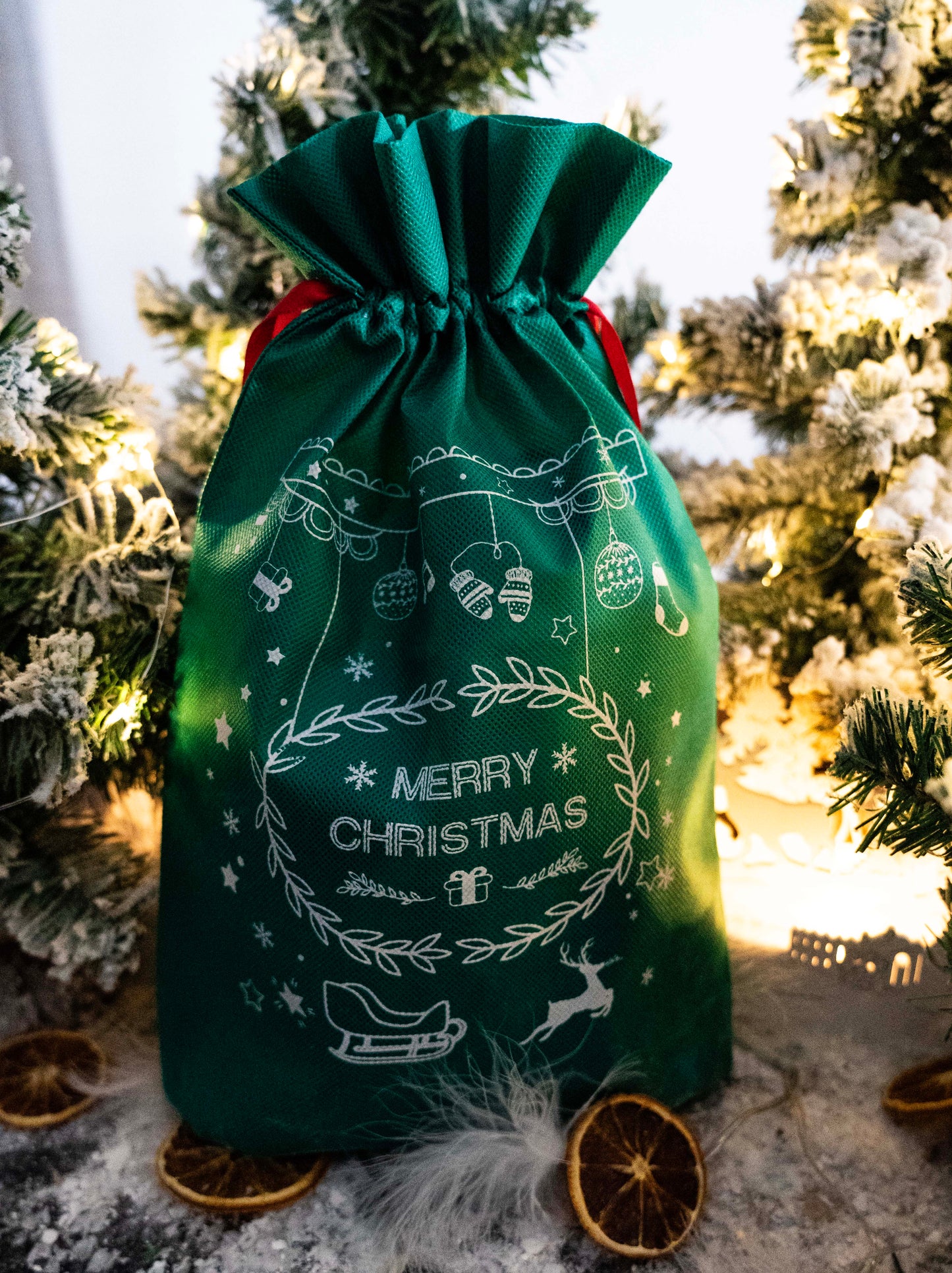 Świąteczny woreczek na prezenty "Merry Christmas" zielony