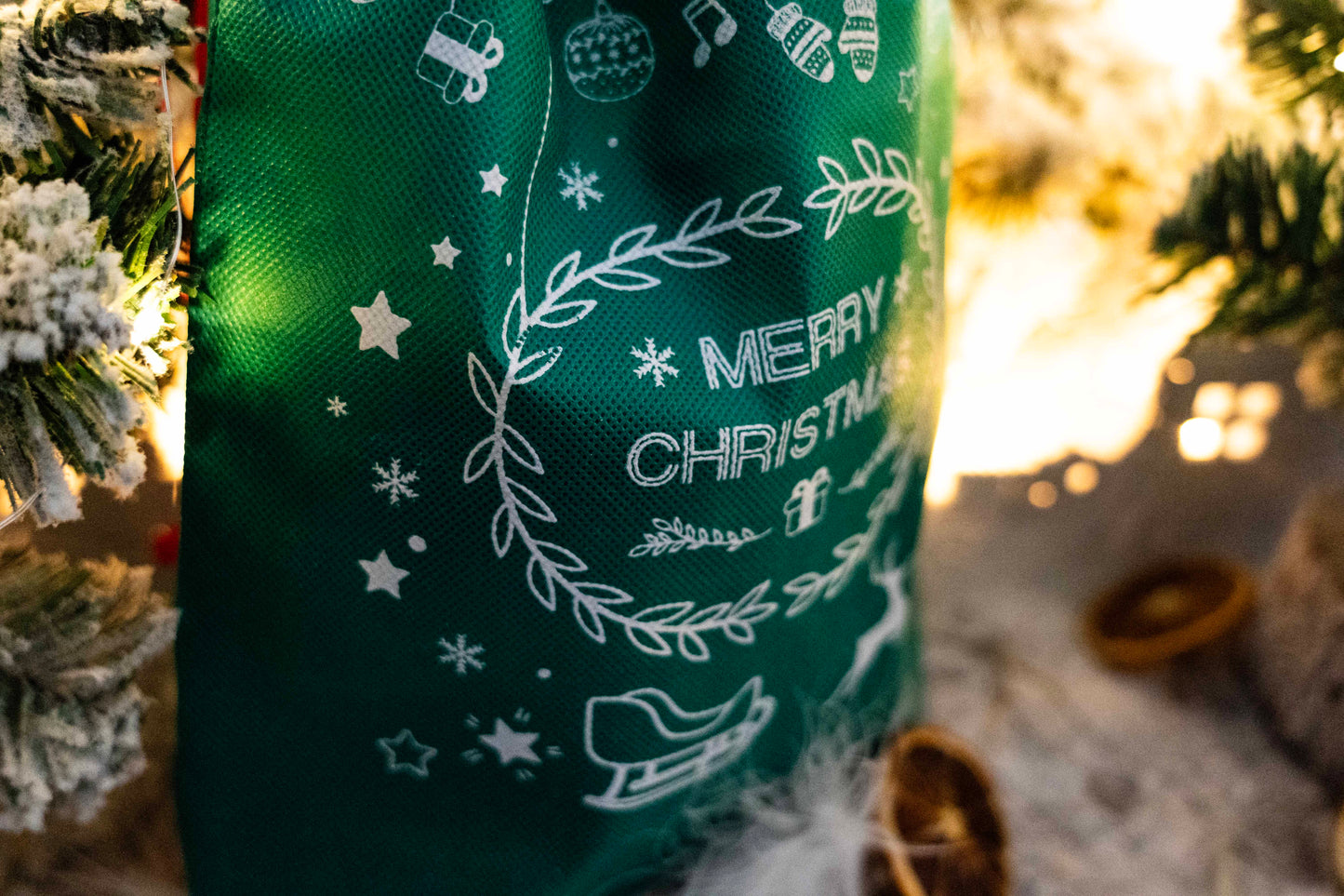 Świąteczny woreczek na prezenty "Merry Christmas" zielony