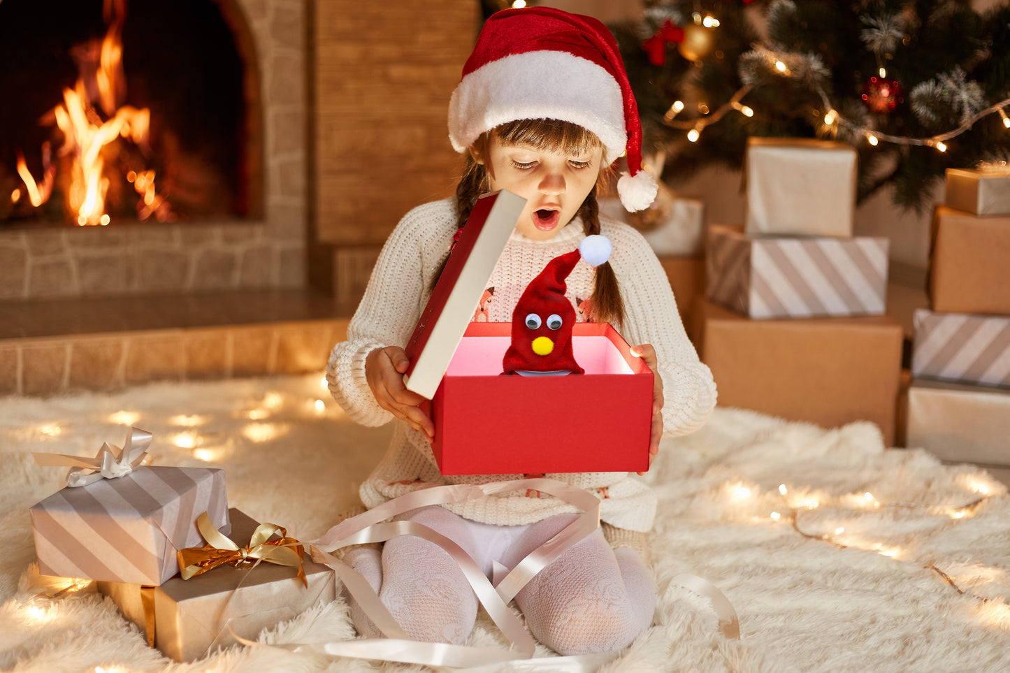 Śpiewająca czapka Świętego Mikołaja z muzyką 20cm