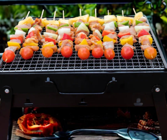 Przenośny zestaw grillowy do grillowania w na zewnątrz w plenerze  