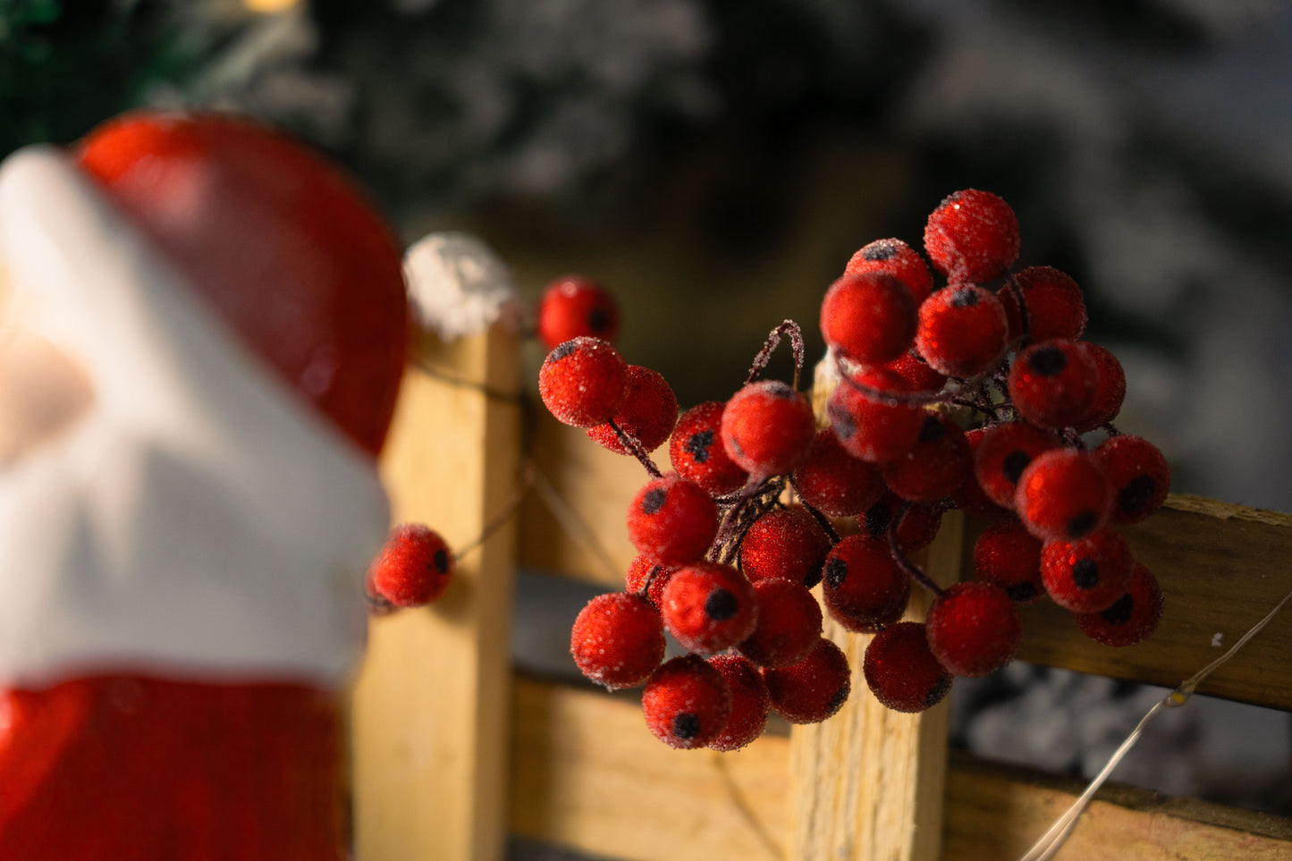 Sztuczna Gałązka Jarzębiny do dekoracji