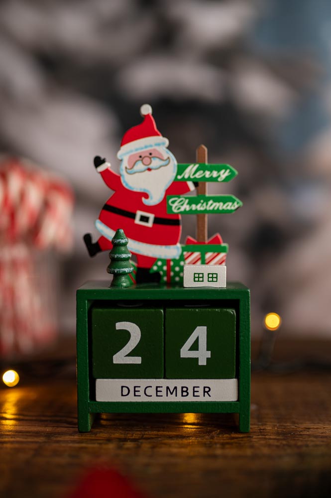 Drewniany kalendarz adwentowy - ODLICZANY KALENDARZ DO ŚWIĄT