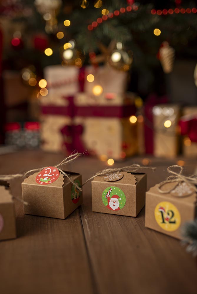 Kalendarz adwentowy do zawieszenia na choince