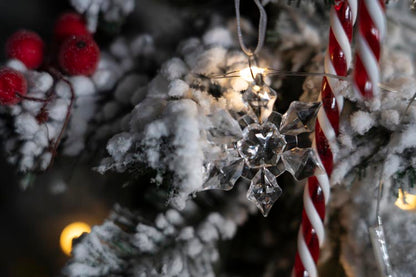 Świąteczna zawieszka na choinkę "Śnieżynka"