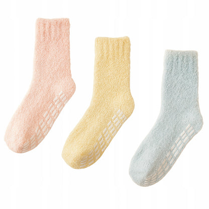 Antypoślizgowe skarpety długie ciepłe – PLUSZOWE SKARPETKI DOMOWE, ZESTAW 3 PARY