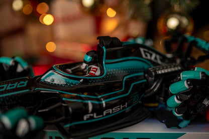 Duży zdalnie sterowany samochód do driftu