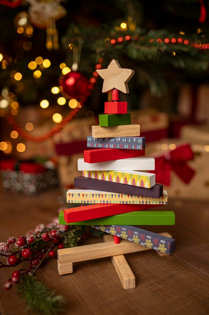 Drewniana świąteczna choinka - OZDOBA ŚWIĄTECZNA